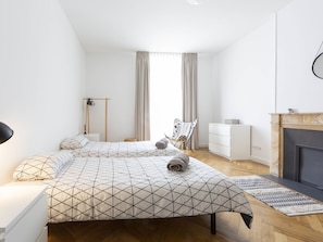First Air-conditioned Large bedroom with double bed (180) or 2 single beds