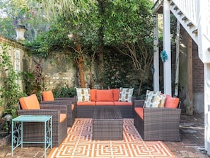 Whitaker By Design Private Courtyard with Seating