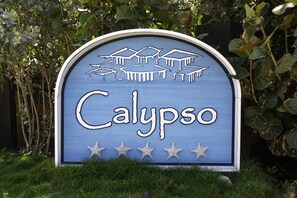 Calypso sign