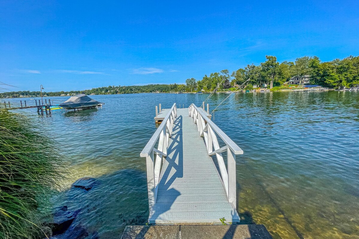 Exceptional Beauty On The Water!! Candlewood Lake – Danbury, CT