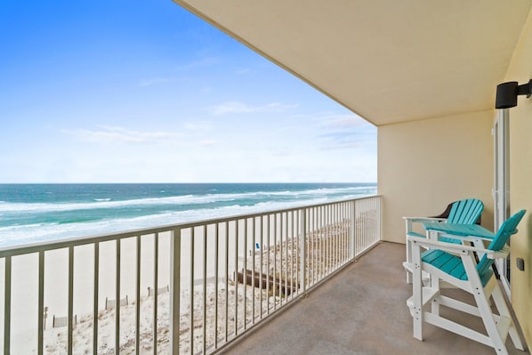 Private Full Balcony - Beach Views
