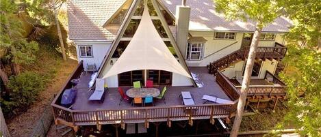 Aerial view showing it's size, the large decks and the beautiful surroundings!