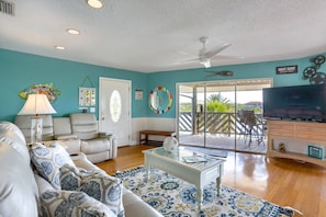 Spacious Living Room with New Leather Reclining Furniture