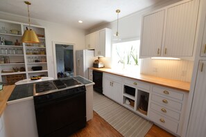 Lots of countertop space for meal prep. 