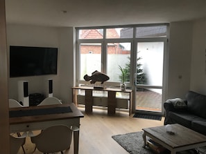 Living room with view on Terrace