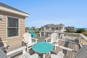 OH100: SeaClusion | Top Level Sun Deck