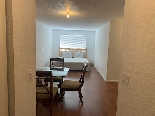 Master Bedroom Suite with Private Dining Room