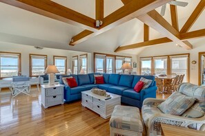 Top-Level Great Room with Deck Access