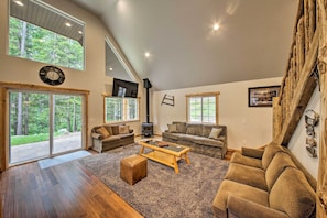 Living Room | Wood-Burning Stove