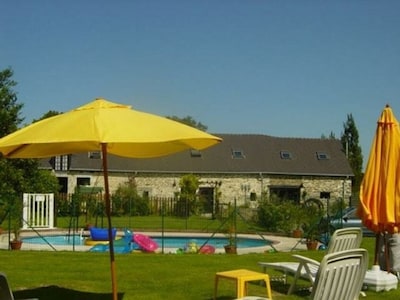 Hermosa casa de campo con piscina - Le Monet - 1 de 3 casas rurales (para 2-14).