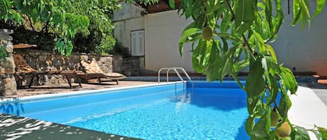 IL PETTIROSSO - SWIMMING POOL