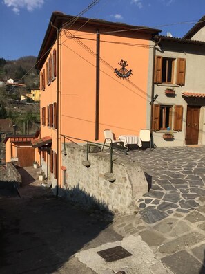 Picture 5