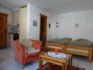 Picture 4