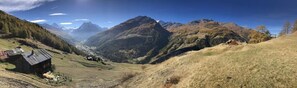 Chalet Eagle's Nest. View on one of the best views of the Alps : Dent-Blanche & Arolla