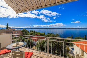 balcony with sea view