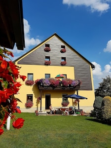 Cozy top floor apartment in Oberwiesenthal in the beautiful Ore Mountains