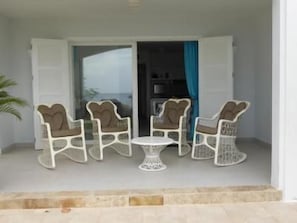VERANDA