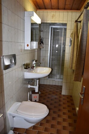 Toilette / Dusche