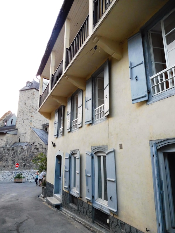 Exterior detail