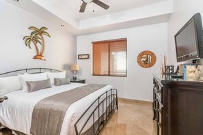 Bedroom (2)