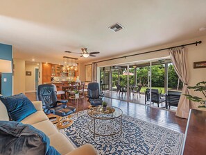 Open Layout-Living, Dining, Kitchen and Outdoor Lanai