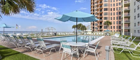 Beachside Pool