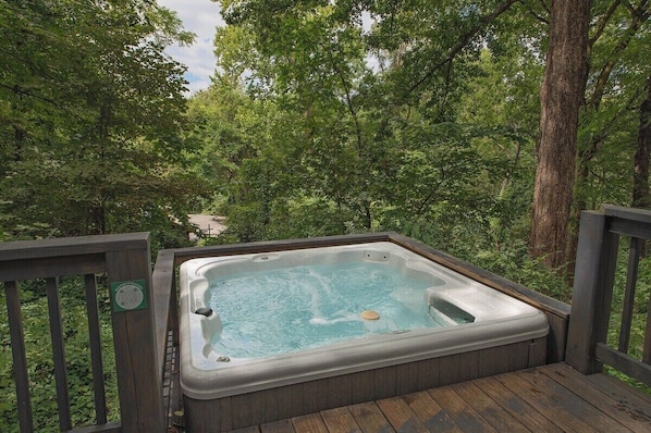 Private hot tub and back deck