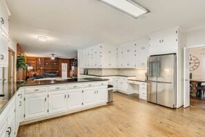 "Great place very spacious and clean."