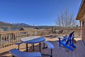 Furnished Deck | Gas Grill | Mountain Views