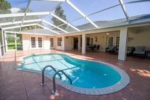 Building, Pool, Water, Flooring, Window