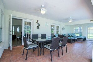 Furniture, Chair, Flooring, Ceiling Fan, Indoors