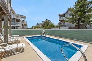 VOH125: Rest-A-Shore | Private Pool Area