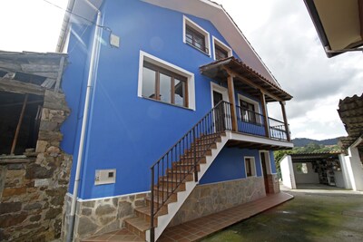 Casa rural La Casina Azul para 9 personas