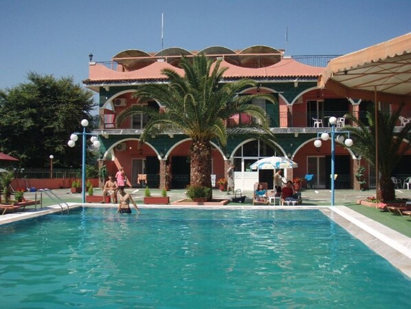 villas Magdalena corfu studios exterior