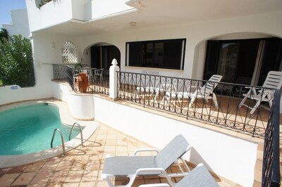 Spacious 2 Bed Apartment With Pool,Next To Vale Lobo Tennis Academy 