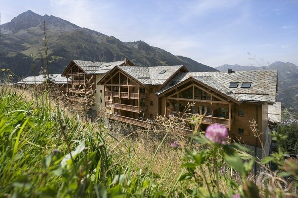 Experience the picturesque atmosphere at this amazing property.
