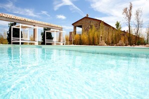 TUSCANY FOREVER RESIDENCE VILLA V VOLTERRA FIRST FLOOR APARTMENT
3 BEDROOMS, 2 BATHROOMS