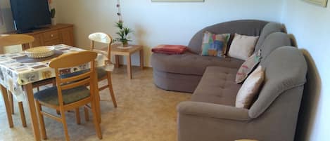 Ferienwohnung (36qm) mit Garten und Küche