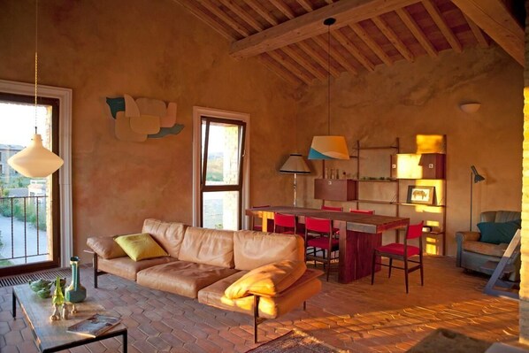 TUSCANY FOREVER RESIDENCE VILLA II L’ALLEGRIA FIRST FLOOR APARTMENT