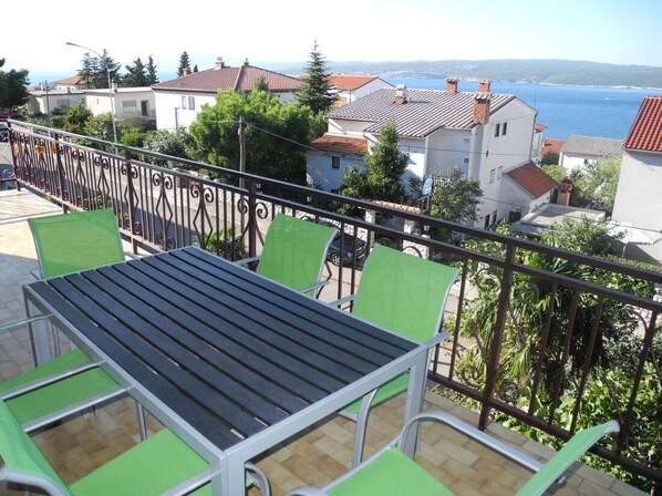 Balcony with seaview