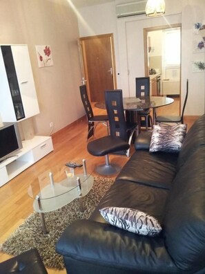 Picture 3