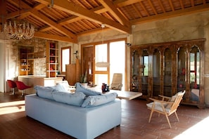 TUSCANY FOREVER RESIDENCE VILLA FELICITA FIRST FLOOR APARTMENT