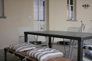 Picture 4
