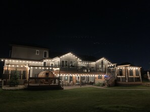 BACK YARD AND COMMON SPACE