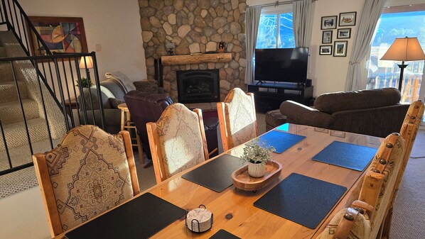 First-floor living space