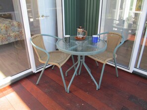 Entrance deck