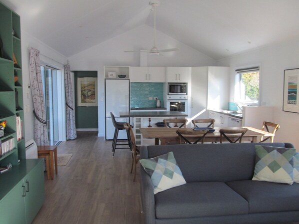 Spacious open plan kitchen, dining & living areas
