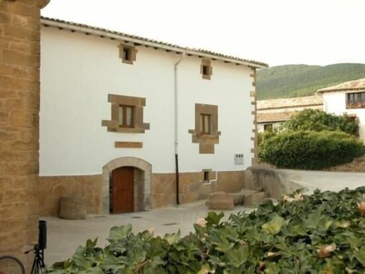 Casa rural (alquiler íntegro) Gaztelu Etxea para 8 personas