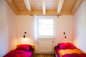 Ferienwohnung 10 mit Balkon-Schlafzimmer Nord