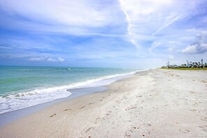 Surfcomber Beach - Surfcomber Beach